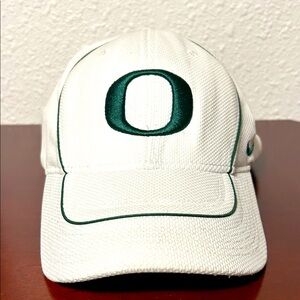 Oregon Ducks Nike Hat Oregon Ducks White Nike Hat Adjustable Adult Hat White Cap